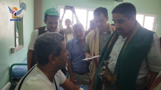 تفقد أحوال الجرحى في مجمع الساحل الغربي الطبي بالحديدة