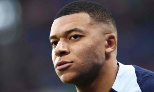 محكمة في باريس تأمر سان جيرمان بدفع 60 مليون يورو لمبابي