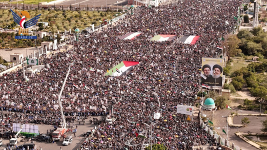 حشود اليمن المليونية تعلن التحدي للعدو الصهيوني والاستنفار على كافة المستويات جهادا ونصرة لغزة