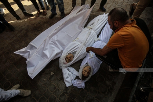 استشهاد وجرح عدة فلسطينيين بقصف العدو الصهيوني جباليا وخان يونس