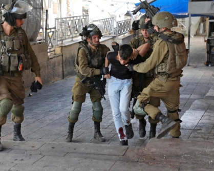 مؤسسات الأسرى الفلسطينية: العدو الإسرائيلي اعتقل 762 فلسطينيا بينهم 19 سيدة و90 طفلا الشهر الماضي