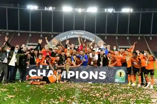 نهضة بركان المغربي يتوج بكأس الكونفدرالية الإفريقية 