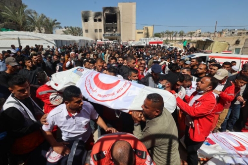 "الهلال الأحمر" الفلسطيني: 51 شهيدًا و35 معتقلًا من طواقمنا منذ بدء العدوان