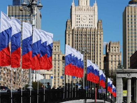 موسكو: لنا الحق في ضرب منشآت الدول التي تسمح لكييف بمهاجمة روسيا