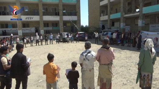 وقفة قبلية في مديرية القبيطة بلحج تأكيدا على الثبات والبراءة من الخونة والعملاء