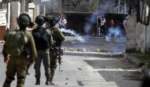 العدو الصهيوني يواصل اقتحام جبع لليوم الثالث ويشن حملة مداهمات واعتقالات 