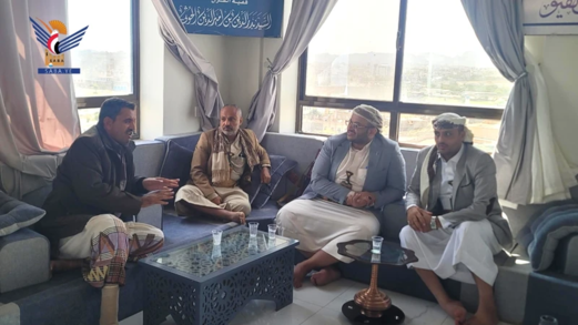 المساوى وأمين عام هيئة رفع المظالم يناقشان سير العمل بفرع الهيئة في تعز