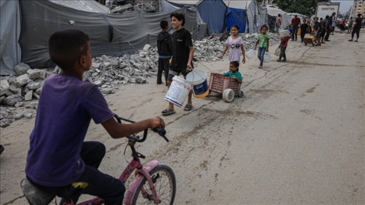  طبيب بريطاني: الماء والملح قوت أطفال غزة وسط المجاعة