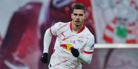 لايبزج الألماني يعلن عن انتقال أندريه سيلفا لإلتشي الإسباني