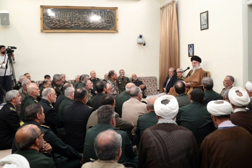   الإمام الخامنئي يؤكد ضرورة مواصلة الجهوزية القصوى للقوات المسلحة الإيرانية  