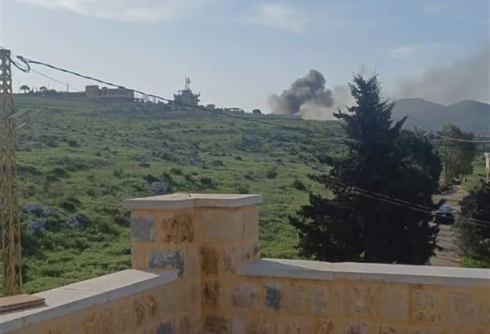 استشهاد ثلاثة مواطنين بقصف العدو الصهيوني مركبة جنوبي لبنان