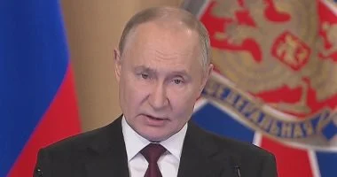 الرئيس الروسي: لم نرفض الحل السلمي للأزمة الأوكرانية