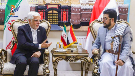 نائب الرئيس الإيراني يقدم واجب العزاء في استشهاد رئيس الحكومة وعدد من رفاقه