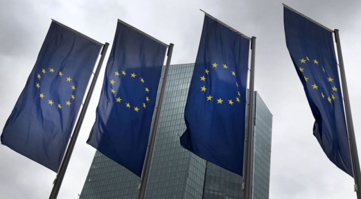 الاتحاد الأوروبي يعلن استعداده لدعم أي عملية دبلوماسية جادة بشأن الملف النووي الإيراني