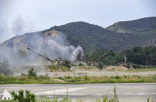 كوريا الجنوبية تجري مناورات عسكرية على حدود جارتها الشمالية