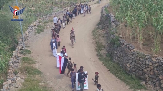 وقفة ومسير لخريجي دورة "طوفان الأقصى" بمديرية جبل المحويت