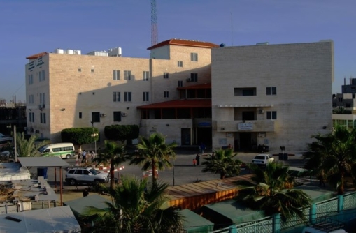  المكتب الإعلامي بغزة: استمرار قصف مستشفى شهداء الأقصى جريمة ممنهجة ضد النظام الصحي