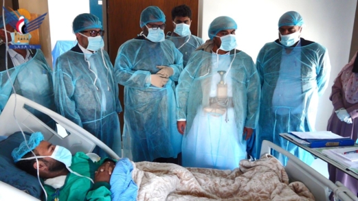 وزير الصحة يدّشن أول عملية زراعة كلى بمستشفى الدكتور عبدالقادر المتوكل