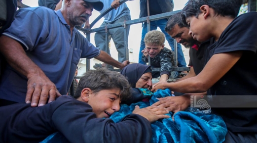 العدو الصهيوني يرتكب مجزرة جديدة بحق منتظري المساعدات وسط غزة