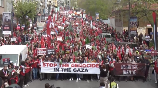 مسيرة حاشدة في إسطنبول للتنديد بحرب الإبادة بغزة