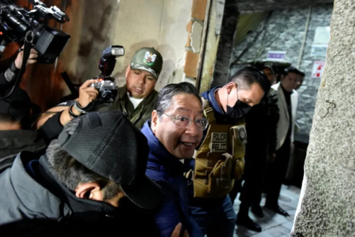 حبس الرئيس البوليفي السابق لويس آرسي احتياطيا بتهم فساد