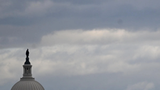 الكونغرس الأمريكي يقرّ تمويلا لتفادي شلل الهيئات الفدرالية