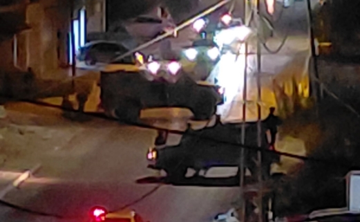 إصابة شاب فلسطيني خلال اعتداءات قوات العدو على مناطق متفرقة من الضفة الغربية