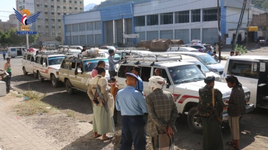 تعز.. تنفيذ حملة لتنظيم فرز النقل من الحوبان إلى مدينة تعز