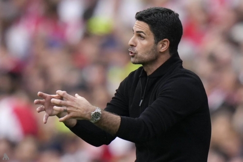 بعد واقعة كأس الرابطة.. مدرب أرسنال يعتذر لتشلسي