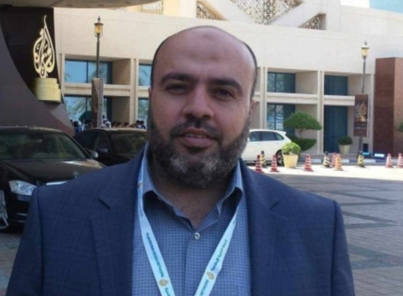 المكتب الاعلامي بغزة: جيش العدو يغتال رئيس بلدية النصيرات