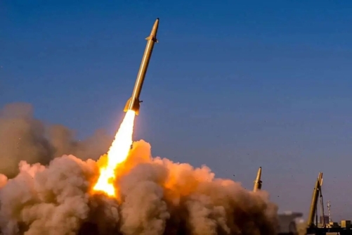 تلغراف: السلطات "الإسرائيلية" تتكتم على إصابة خمس قواعد عسكرية صهيونية بصواريخ إيرانية