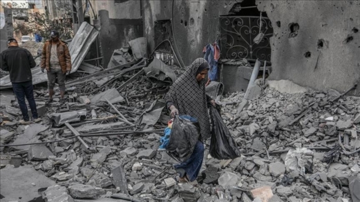 استشهاد 63 فلسطينياً بنيران جيش العدو الإسرائيلي في قطاع غزة منذ فجر اليوم