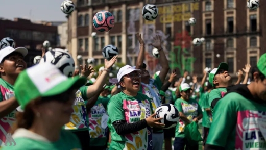 المكسيك تحقق رقما قياسيا عالميا لأكبر حصة تدريب كرة قدم