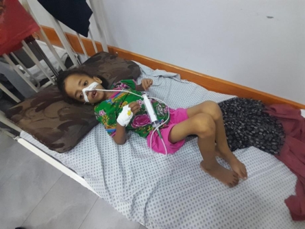 لمياء.. طفلة تنهشها المجاعة بصمت في غزة