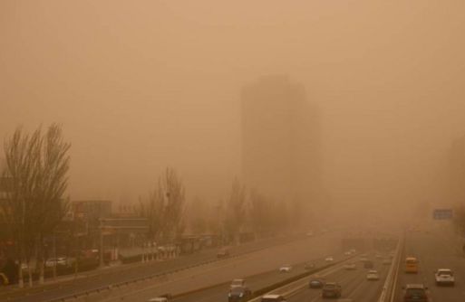 الصين: الغاء مئات الرحلات الجوية بسبب عواصف قوية 