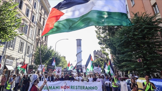 روما...المئات يتظاهرون مطالبين بوقف الابادة الجماعية في غزة