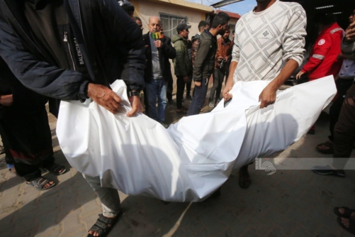  12 شهيدا بينهم أطفال ونساء في غارات متفرقة للعدو الصهيوني في قطاع غزة