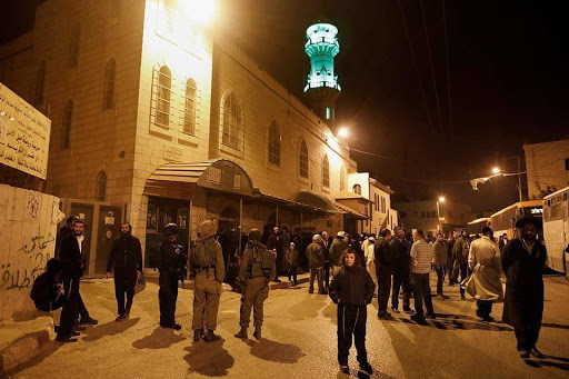 هجمات للمستوطنين في رام الله ونابلس وإصابة فلسطيني في اعتداء للمستوطنين شمال غرب الخليل