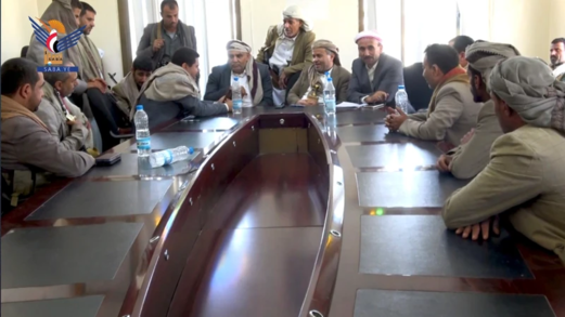 اجتماع بعمران يناقش جهود حل القضايا المجتمعية في عدد من المديريات