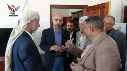 القائم بأعمال رئيس الوزراء يزور وزارة الكهرباء والمياه ويطلع على سير العمل ومستوى الأداء