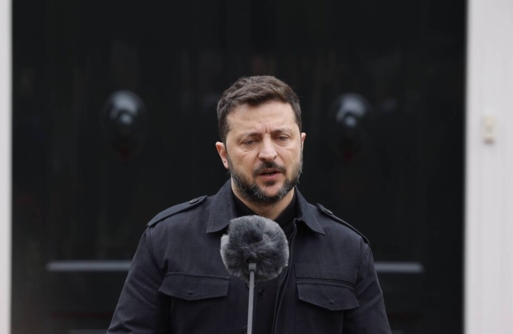 "تلغراف" توضح مصير زيلينسكي وأوكرانيا بعد قمة "الناتو"