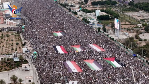 اليمن يستنهض الأمة .. دعم مباشر لغزة وموقف صريح إلى جانب طهران