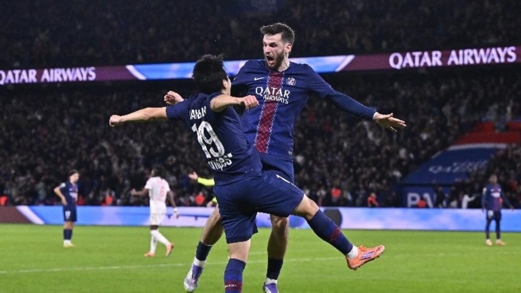 باريس سان جيرمان ينتزع فوزا قاتلا أمام نيس ويعزز صدارته للدوري الفرنسي