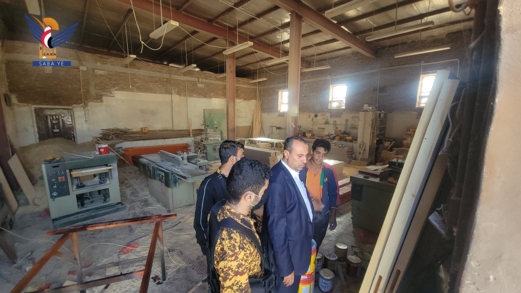 وزير الثقافة والسياحة يتفقد مشروع صيانة وترميم مبنى الوزارة بالحصبة