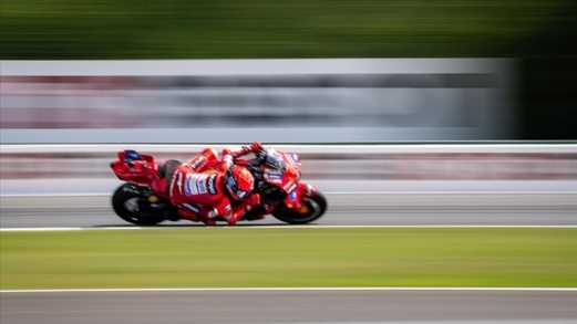 الإسباني مارك ماركيز يتوج بجائزة المجر الكبرى للدراجات النارية