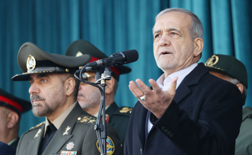  بزشكيان: الهجمات العسكرية على إيران تُعدّ انتهاكاً صارخاً لجميع القواعد الدولية