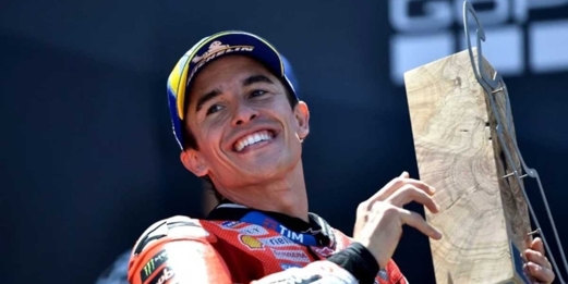 مارك ماركيز يتوج بجائزة أراجون الكبرى ببطولة العالم للدراجات النارية