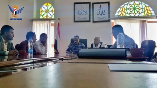 مناقشة تعزيز دور معهد العلوم الإدارية في تأهيل كوادر وحدات الخدمة العامة