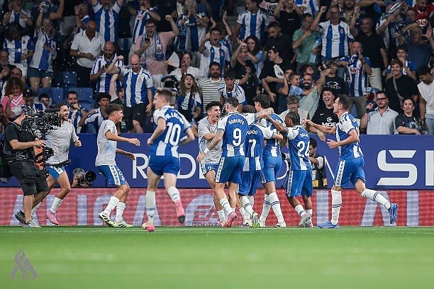 إسبانيول يتغلب على أتلتيكو مدريد في افتتاحية الليجا