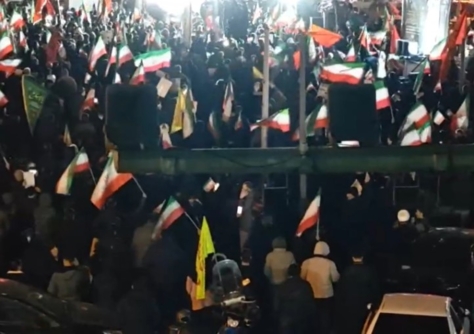 مسيرات حاشدة في مختلف المدن الإيرانية تنديداً بالعدوان وتأييداً للثورة